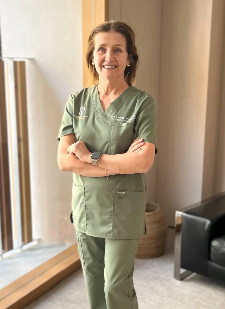 María Cuadros - Dentista